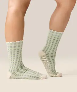 Crew Grip Socks – Gingham Frill Mint