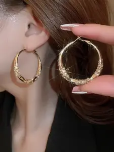 Twisted Ring Earrings, Bold Round Design, Elegant Minimalist Jewelry, Women's Trendy Luxury Accessories, Sparkling Crystal Accent, Statement Hoops Earrings