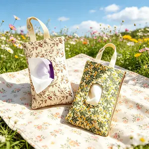 Hanging Floral Wet Wipes Bag - All Over PrintTextured Pattern Lightweight Portable Tissue & DiaperOrganizer for Strollers Travel Friendly Storage Pouch for DailyUse