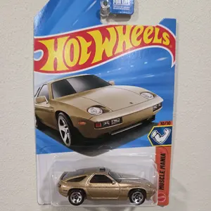 Hot Wheels 1983 Porsche 928S