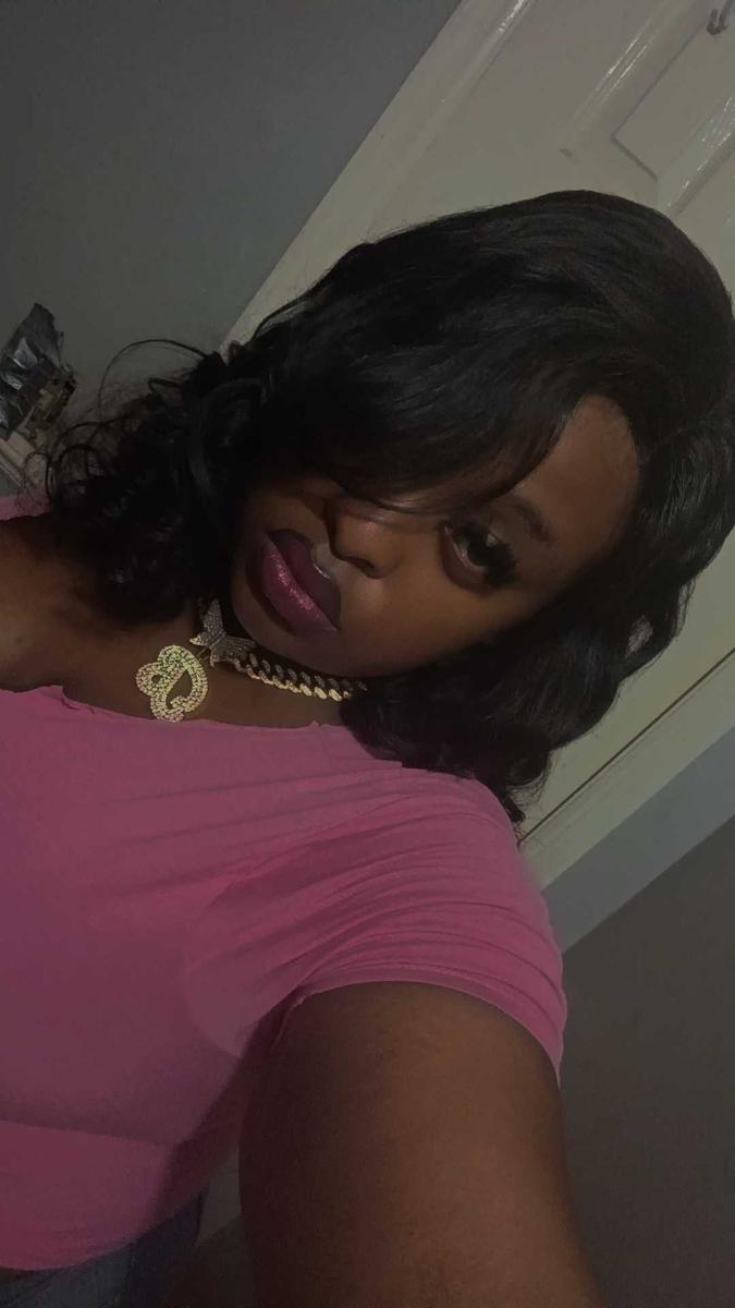 Item: 5x5 Pre Cut Lace, 20 inch