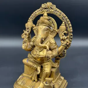 Small Golden Ganesha Statue Intricate Design Ideal for Home Decor Symbol of Prosperity and Good Fortune Religious Ornaments