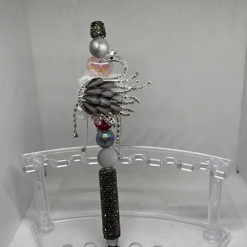 Chic Beaded Stylus - Phone & Tablet Accessory with Beaded Accents, Decorative Details for Stylish Everyday Tasks