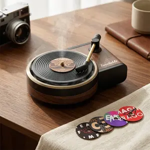 Vintage Record Player Car Vent Clip Air Freshener, Creative Aroma Diffuser with Decorative Design, Automotive Scent System for Interior Fragrance