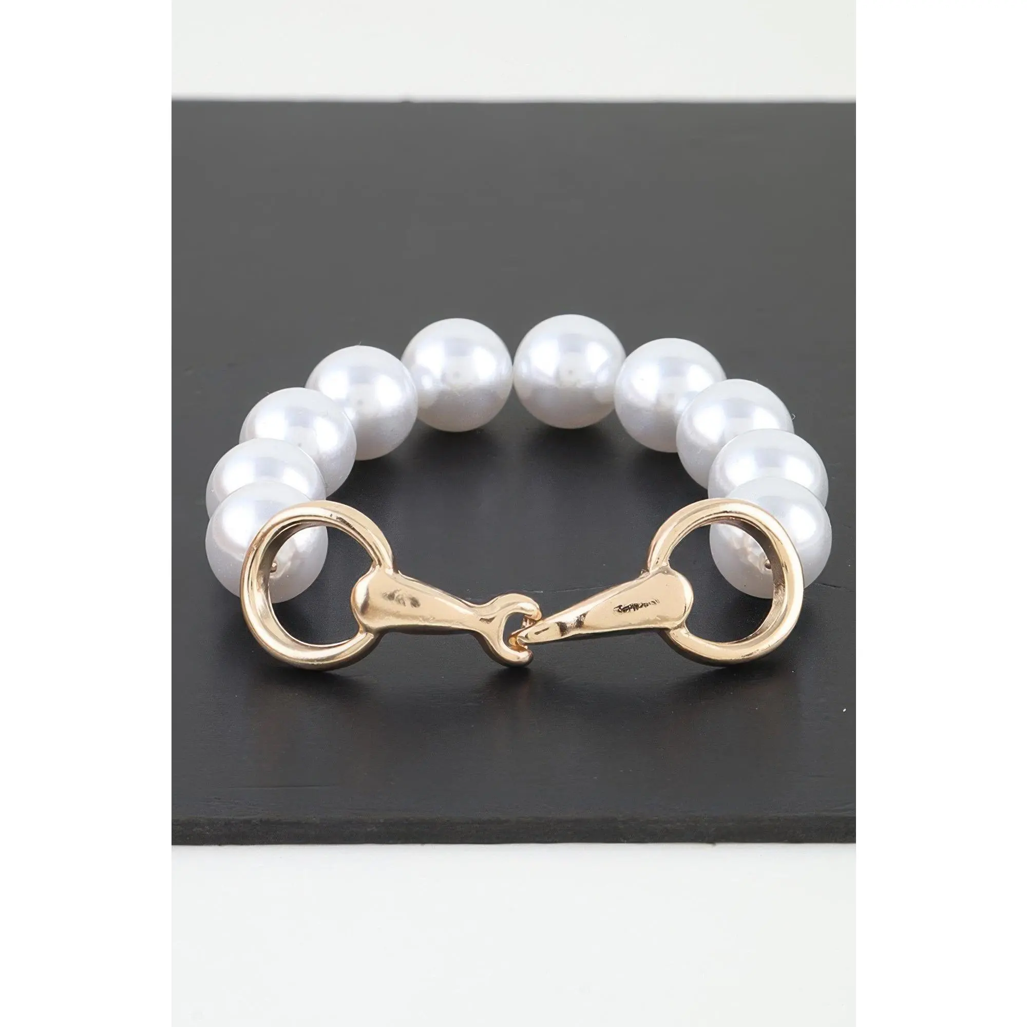 Pearl Beaded Toggle Bracelet