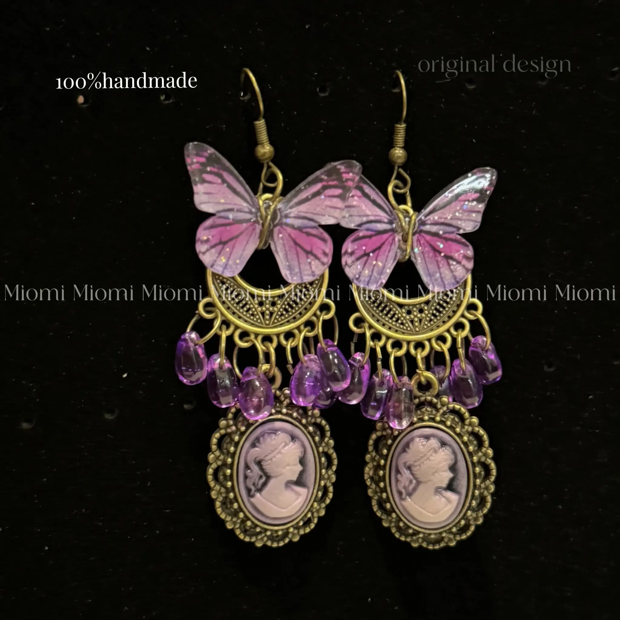 Women's Vintage Elegant Victorian Design Enamel Maiden Statue Earrings with Embossed Amethyst Butterfly, Ideal Gift for Women