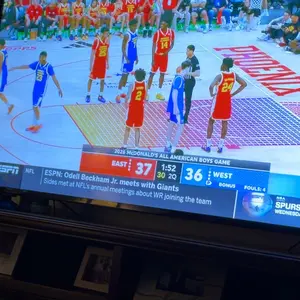 (1) Panini card suppy divisional break score-A-Treat