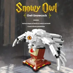Snowy Owl Building Blocks—Magic-themed micro-brick figures with movable joints, exquisite home decor, perfect for magic and animal model enthusiasts.