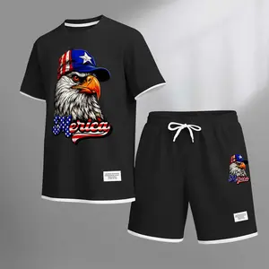 Men's USA Flag Print Drawstring Shorts Set For Spring/Summer. A Casual Summer Outfit, Including A Short-Sleeved Shirt And Shorts, Suitable For Everyday Wear And Sports. A Two-Piece Set For A Relaxed And Energetic Lifestyle.