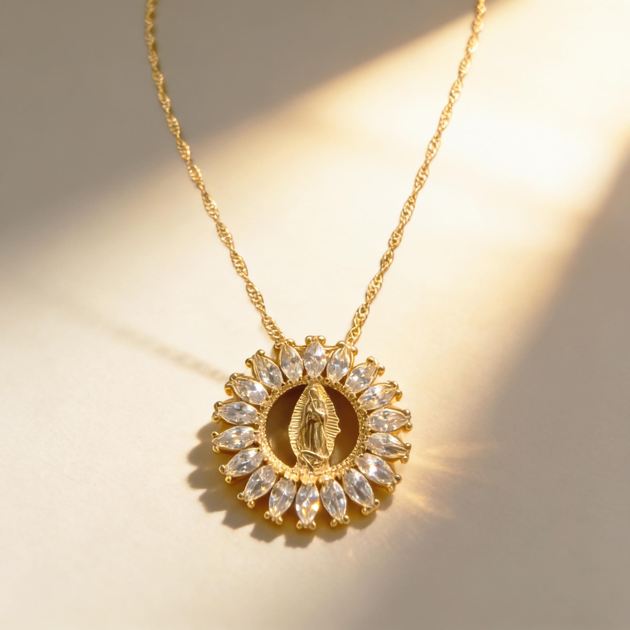 Two-piece 14K gold-plated pendant necklace set, with an 18-20 inch adjustable chain, women's jewelry set, Virgin Mary Catholic design, elegant vintage style necklace, comes with a beautiful gift box.