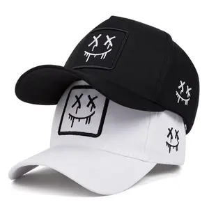 Men Women Cartoon Ghost Face Embroidered Baseball Cap Adjustable Outdoor Sport Hat for Travel Beach Sunscreen Protection Fun & Stylish Accessory