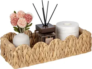 Scalloped Wicker Bathroom Basket Tray Organizer, Small Rattan Decorative Basket for Toilet Paper, Natural Water Hyacinth Storage Basket for Bathroom Farmhouse Home Decor Living Room
