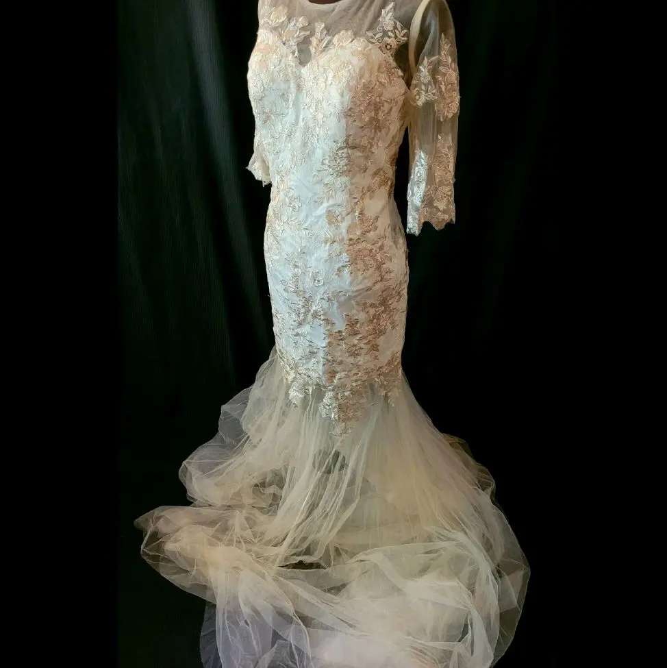 Vintage Ivory Lace Mermaid Wedding Gown, Size 16, NWOT, with Sheer Tulle Train