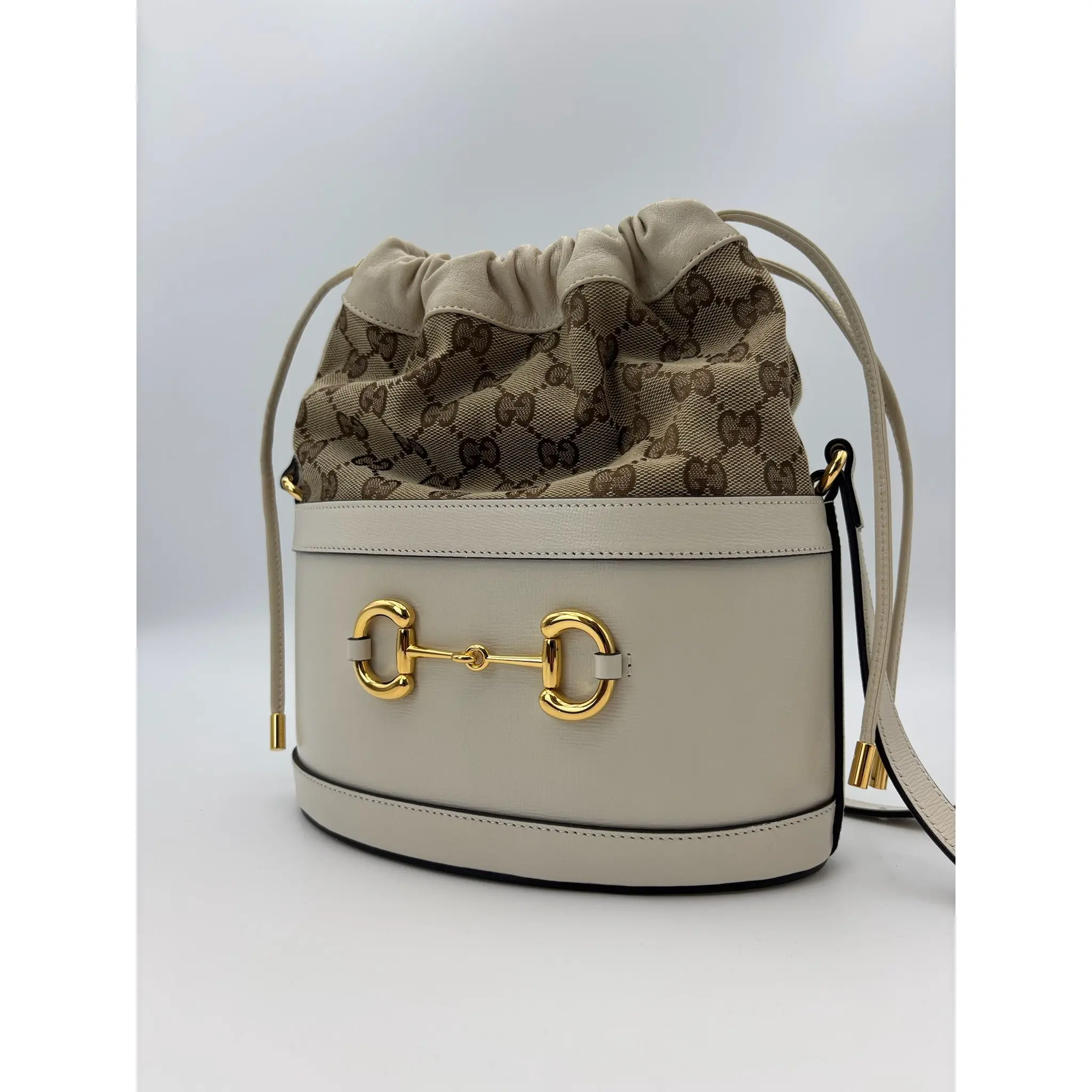 Pre-owned Leather Shoulder Bags Gucci Horsebit 1955 Bucket Bag