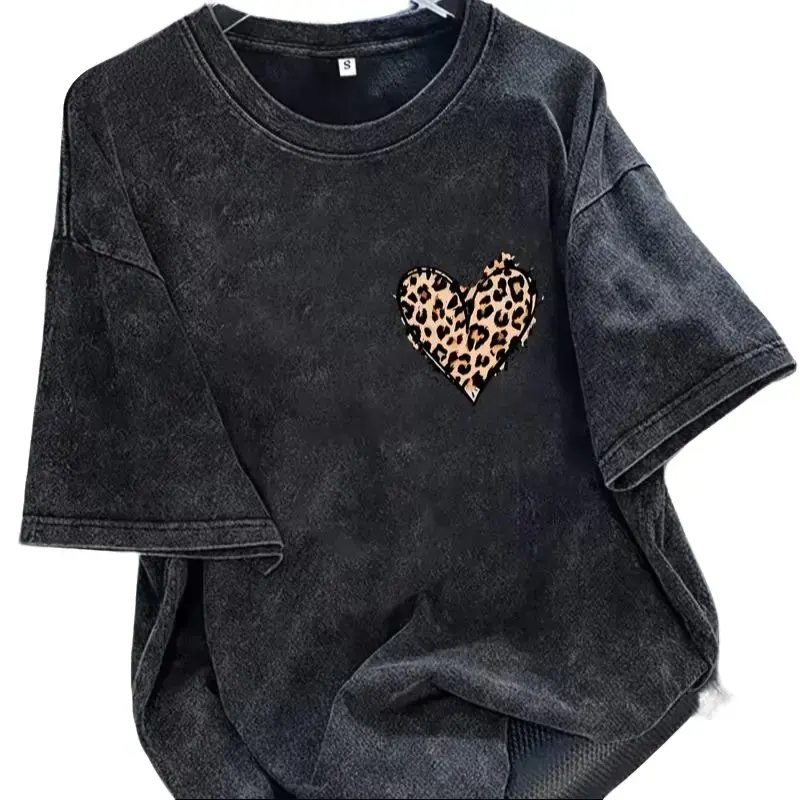 Men's Leopard Print Heart Washed Cotton Short-Sleeve T-Shirt, Streetwear Fit Top for Cargo Pants Pairing, Shortsleeve, Casual