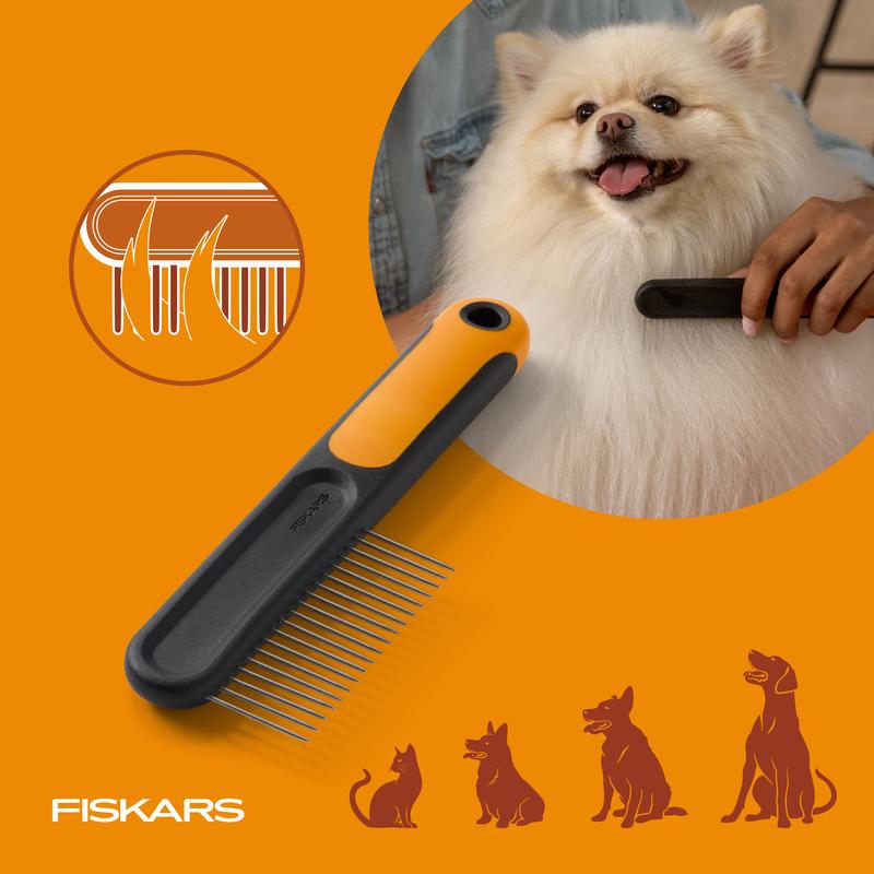 Fiskars Wide Toothed Comb for Pets - Gentle Tangle Removal with Rounded Teeth Ends & Durable Stainless Steel Materials - 7in Length - Suitable for Medium to Long Coats