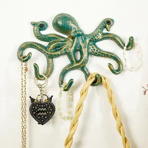 Sungmor Cast Iron Wall-Mounted Hanging Hooks, Vintage Green Decorative Octopus Key Holder with 6 Hooks for Bathroom, Nautical Home Decor (Towels, Bathrobes, Purses)