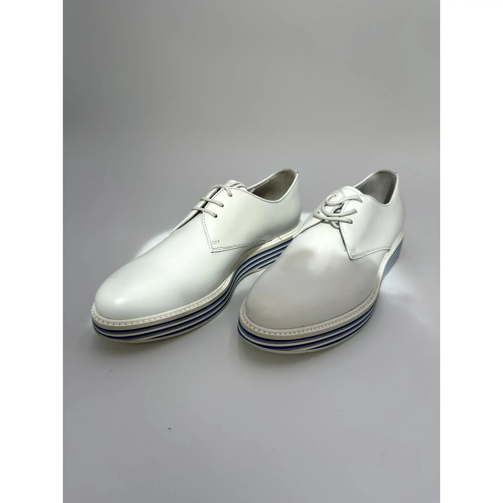 Church's Men's Classic Closed All-Seasons London 2012 Olympic Edition White Leather Oxfords, Walking Footwear, #4 Size 6/7, Walking Shoes