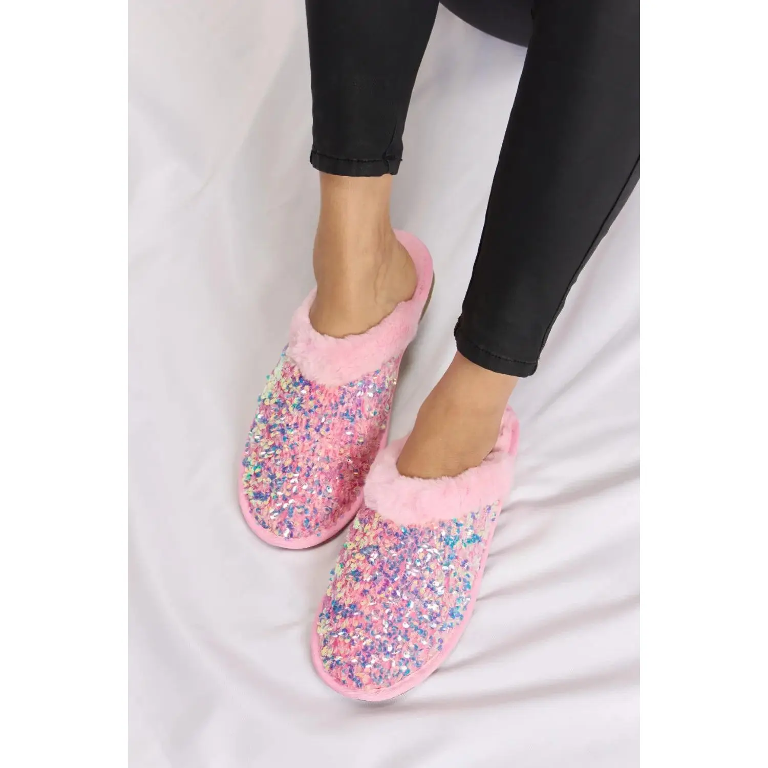 Sequin Plush Round Toe Slippers