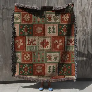 Rustic Patchwork Christmas Blanket – Cozy Woven Throw, Retro Folk Holiday Tapestry Decor