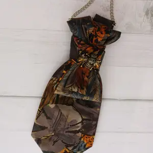 Women's Tie with Bee Brooch - Colorful Tie Pattern, Tie Strap, and Necklace