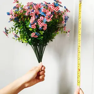 30Pcs Patriotic Artificial Violets, Blue White Red Fade-Resistant Flowers, UV Protected Outdoor Hanging Floral, No Watering No Maintenance Durable Plastic, Decorative Plants, Perfect for July 4th, Memorial Day, Garden, Porch, Yard & Patriotic Decoration