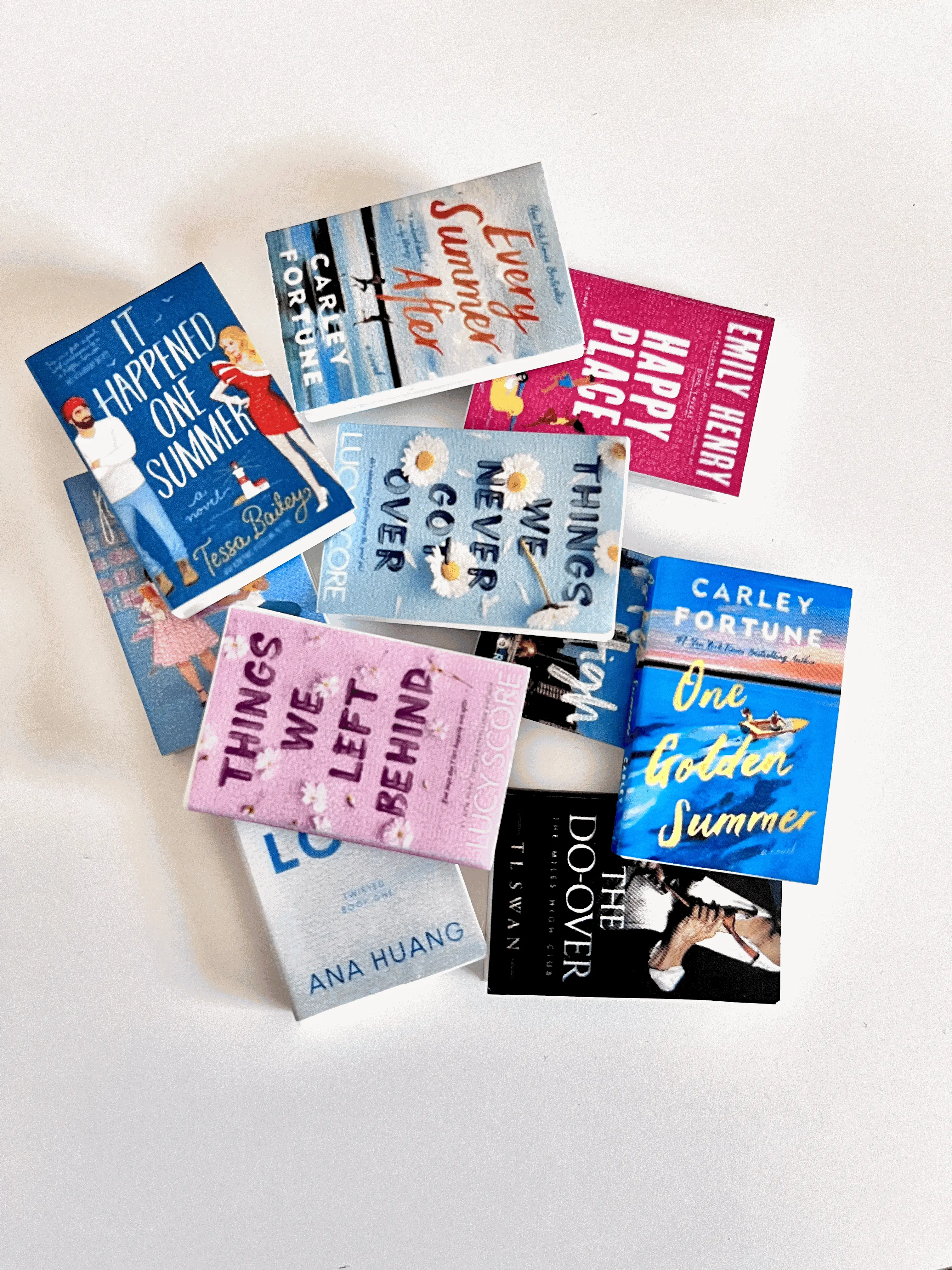 Mini Romance Novels Pack - Tiny Books for Miniature Displays, Literature Collectibles