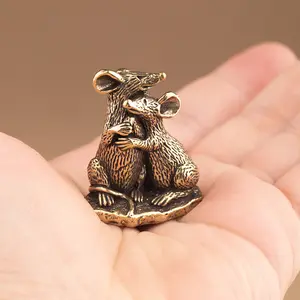 Vintage Copper Mouse Figurine, Couple Design, Home and Office Desk Decoration, Retro Style, Perfect for Living Room and Workspace, Cute Collectible Figurines