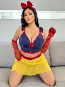 Fantasy Costume Plus Size 3-Piece Sexy Lingerie Set With Underwire