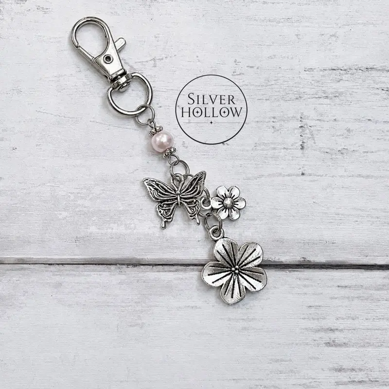 Butterfly, Sakura and Pink Pearlized Bead Keychain