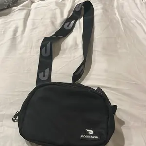 DoorDash Fanny pack