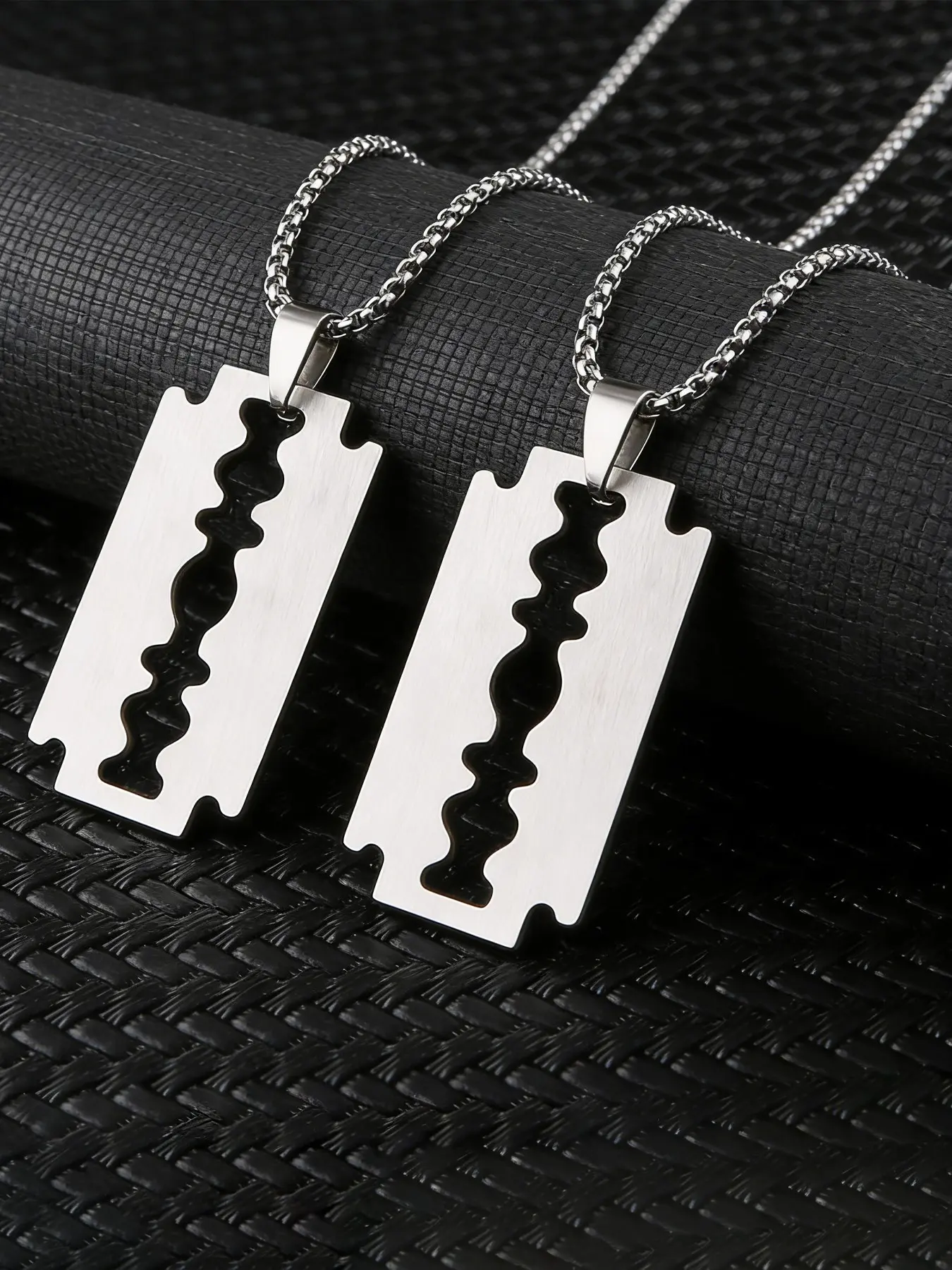 Men's Stainless Steel Blade Pendant Necklace Set, Trendy Fashionable Simple Design, Fashion Minimalist Necklace, Unique Stainless Steel Jewelry, Layered Wear