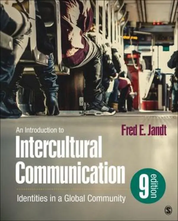 USED Book - An Introduction to Intercultural Communication: Identities in a Global Community by Jandt, Fred E. (Paperback) - english
