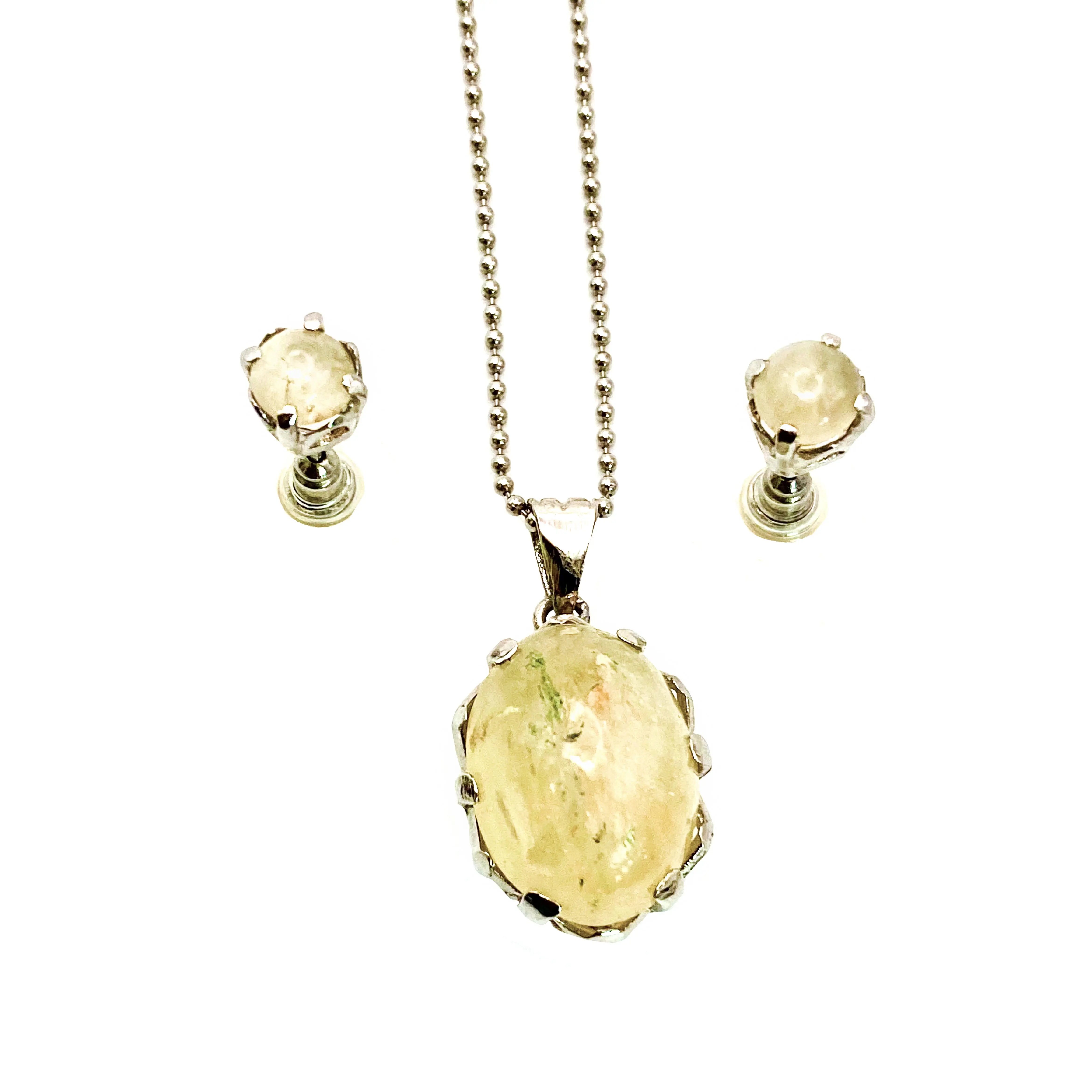 Elegant Natural Untreated Citrine Gemstone Locket Set