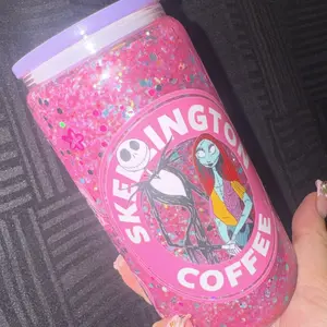 Snowglobe glitter cup