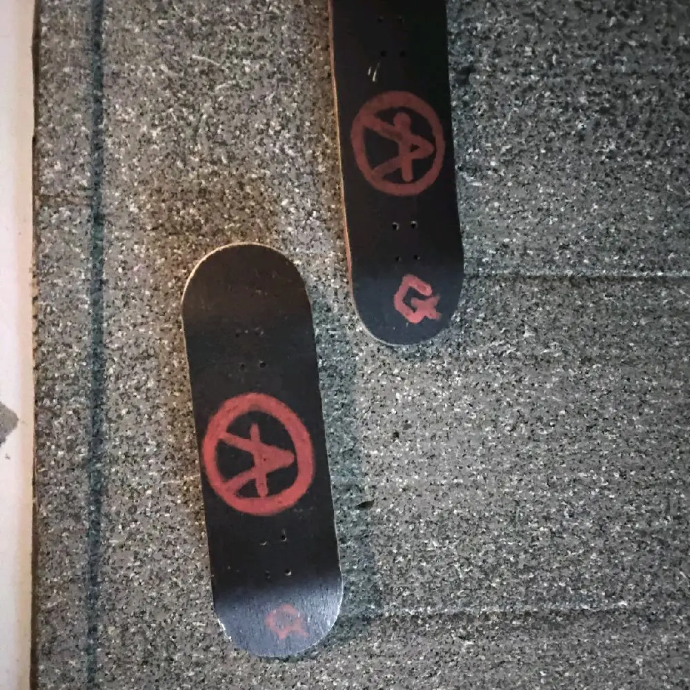 GroundXeroBoards Anarchy Fingerboard with Red Symbol Design by GroundXeroBoards