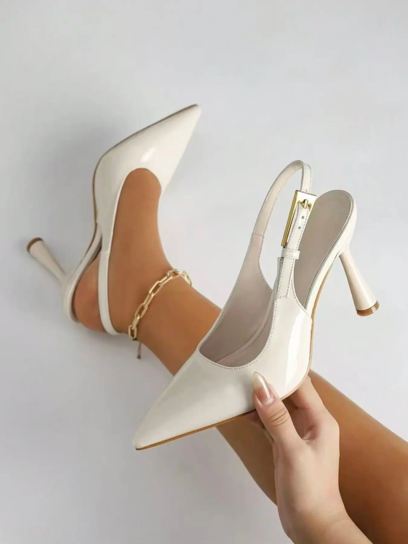 Women's Elegant Stylish Pointed Toe Stiletto Heels, Metal Buckle Decoration, High Heels, Perfect for Daily Wear, Parties, and Formal Occasions