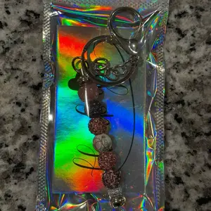 Stellar Shimmer Keychain with Holographic Packaging and Beaded Design for Stylish Accessory
