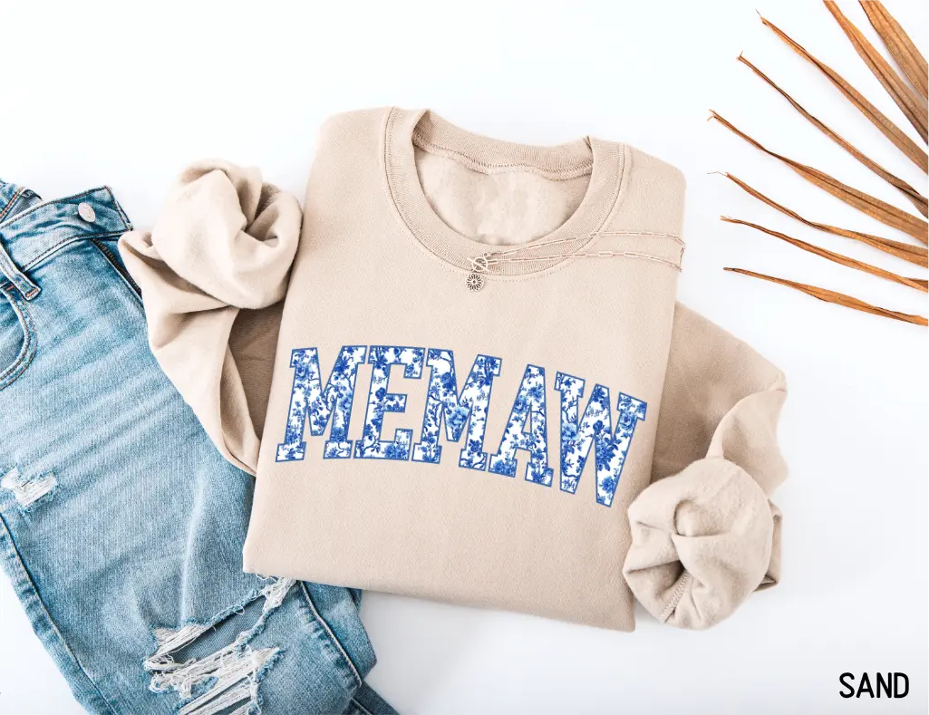 Toile Memaw Adult Sweatshirt - Floral Varsity Design Crewneck for Women & Unisex - Soft & Cozy Everyday Wear - Perfect Gift for Memaw - Womenswear