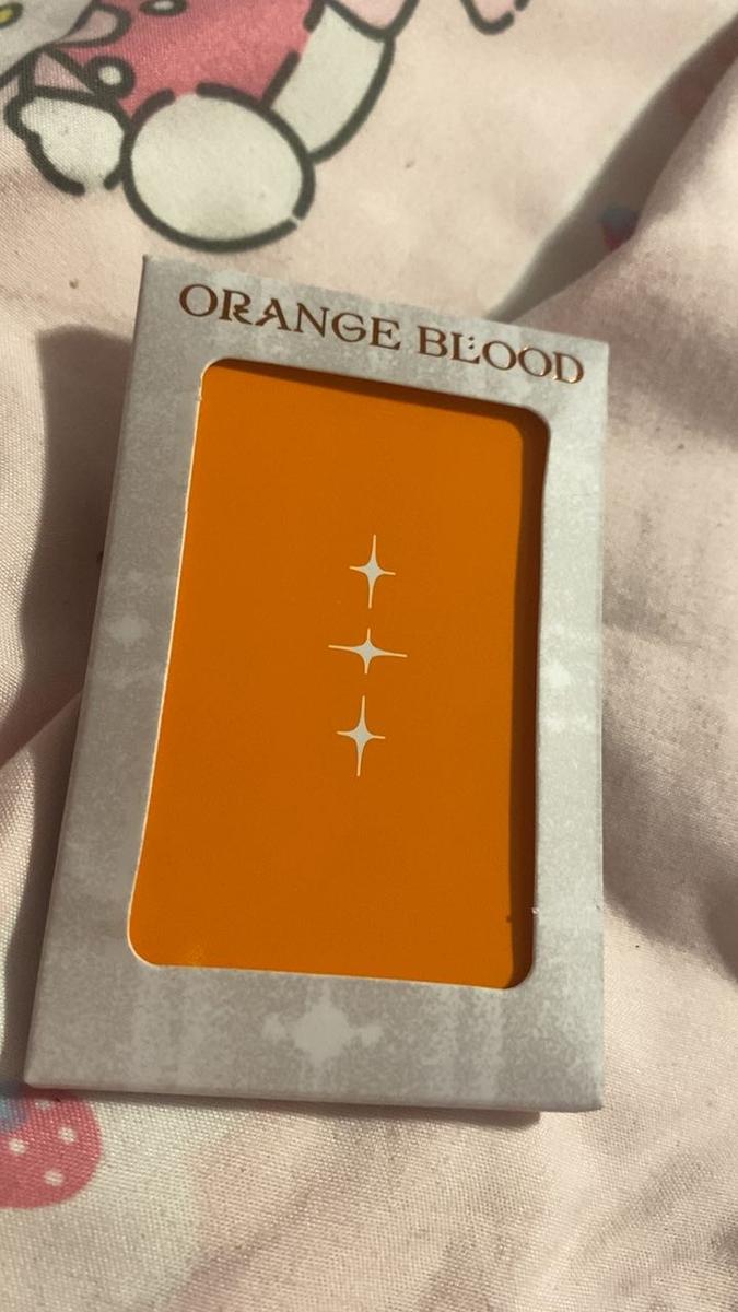 Item: Orange, one-size