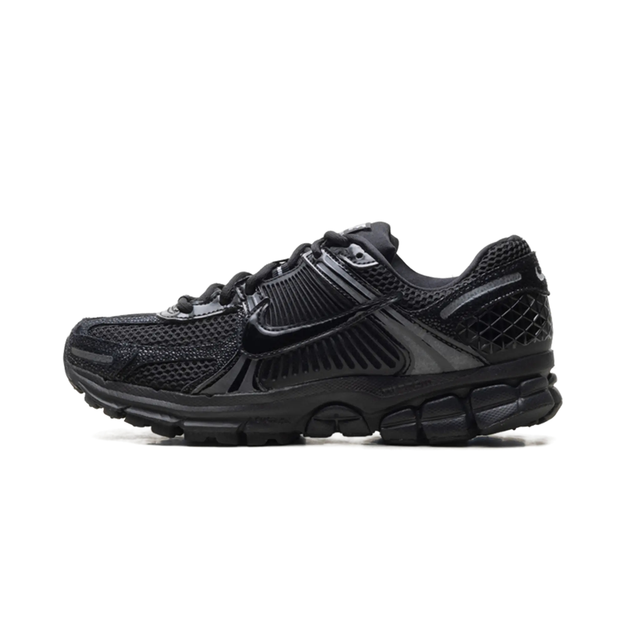 Zoom Vomero 5 WMNS "Black Patent" II6236 001