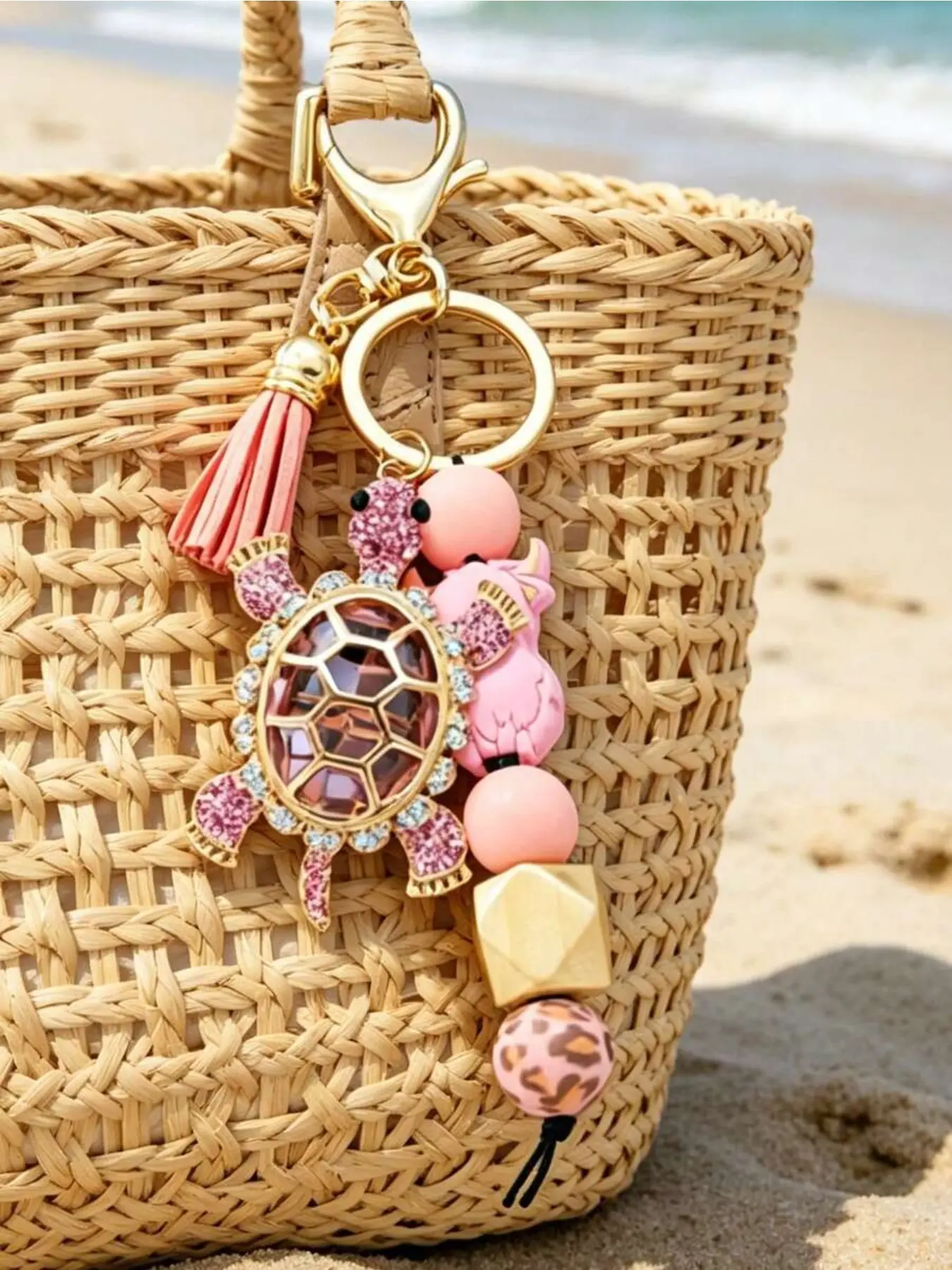 Sea Turtle Silicone Beaded Keychain With Tassel, Tassel Decorated Keychain, Ocean-Themed Bag Charms, Shiny Alloy Keychain, Beach Bag Charm, Realistic Ocean Animal Creative Pendant, Decorative Backpack Accessory, Car Key Anti-Lost Chain