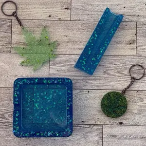 Ashtray, Cone Holder & Keychain Set