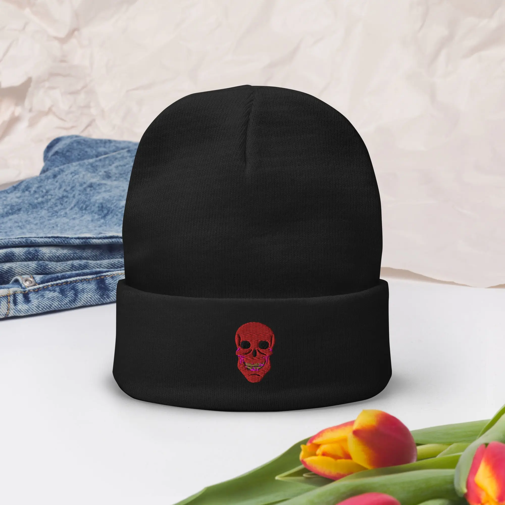 Embroidered Skull Dayz Beanie (red)