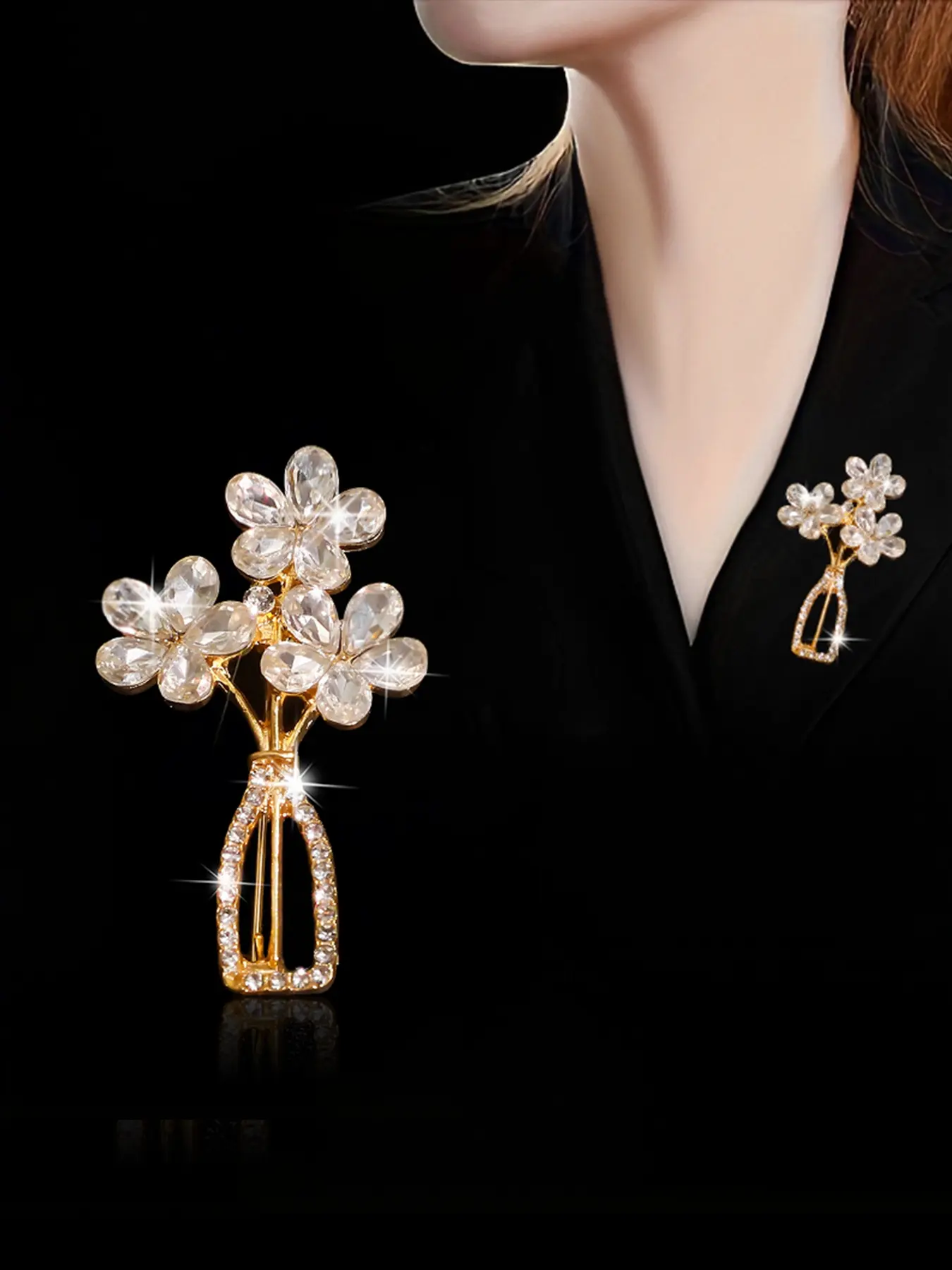 Elegant Artificial Crystal Five-Leaf Flower Brooch Pin, Fashionable and Delicate Design, Perfect Accessory for Any