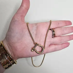Collar MARCE