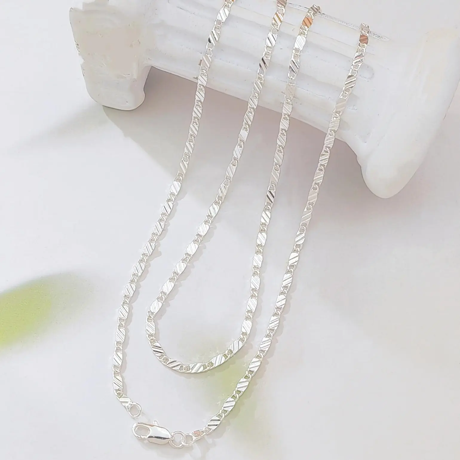 Silver Plated Copper Diamond Cut Figaro Chain Necklace for Men Women, Dainty Flat Twisted Link Cable Chain Necklace with Lobster Clasp, Fashion Jewelry Gift for Birthday Anniversary
