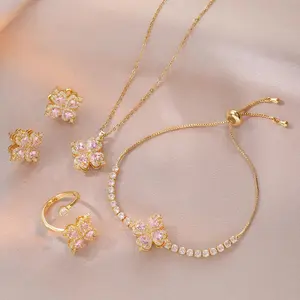 4PCS Pink Jewelry Set for Women Loving Heart Zircon Fashion Rotating Peach Heart Ring Bracelet Suit Necklace Ring Bracelet Earrings