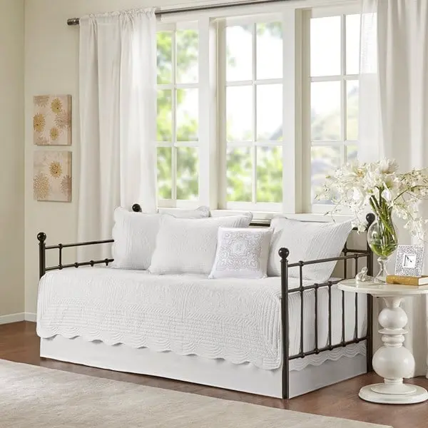 Madison Park MP13-5023 Tuscany 6 Piece Daybed Set - White, Daybed