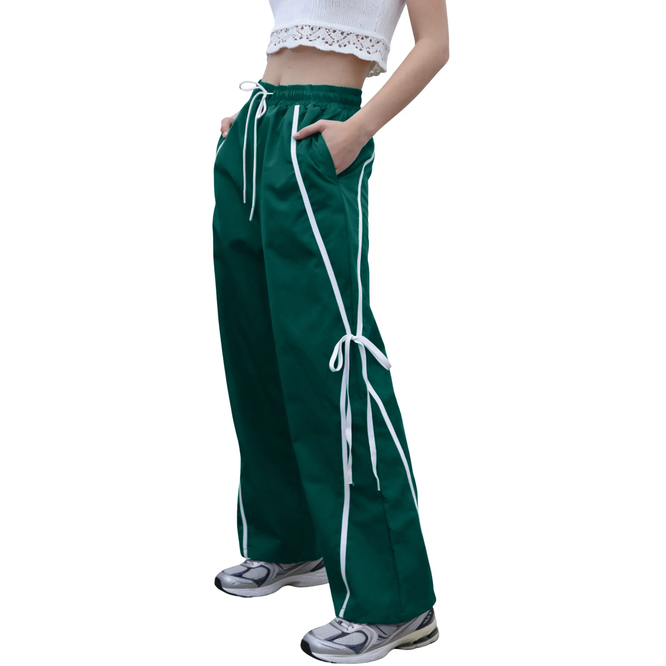 Bienmorn Women’s Parachute Pants Y2K Wide-Leg Cargo Sweatpants, Drawstring Waist Jogger Pants with Pockets